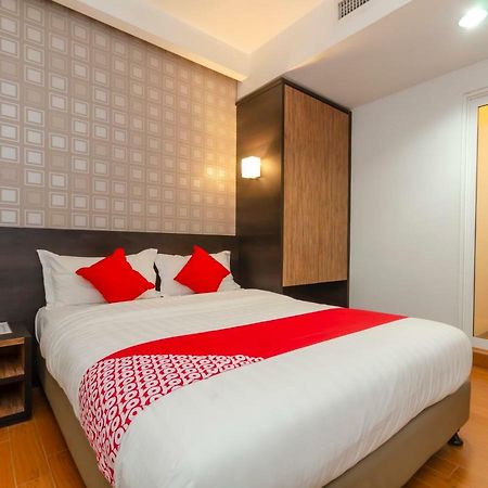 Oyo 1164 Hotel 906 Kota Laksamana Malacca ภายนอก รูปภาพ