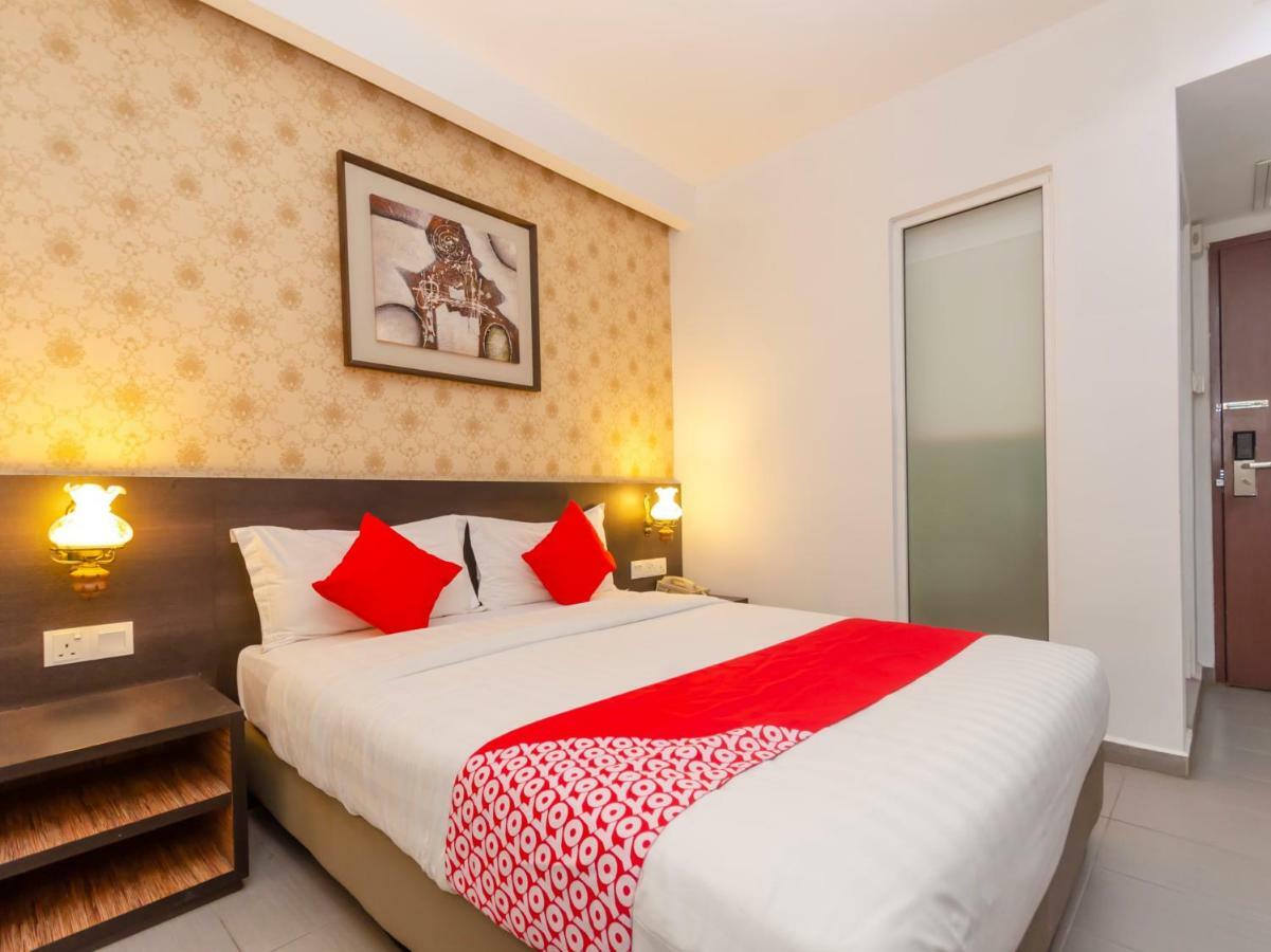 Oyo 1164 Hotel 906 Kota Laksamana Malacca ภายนอก รูปภาพ